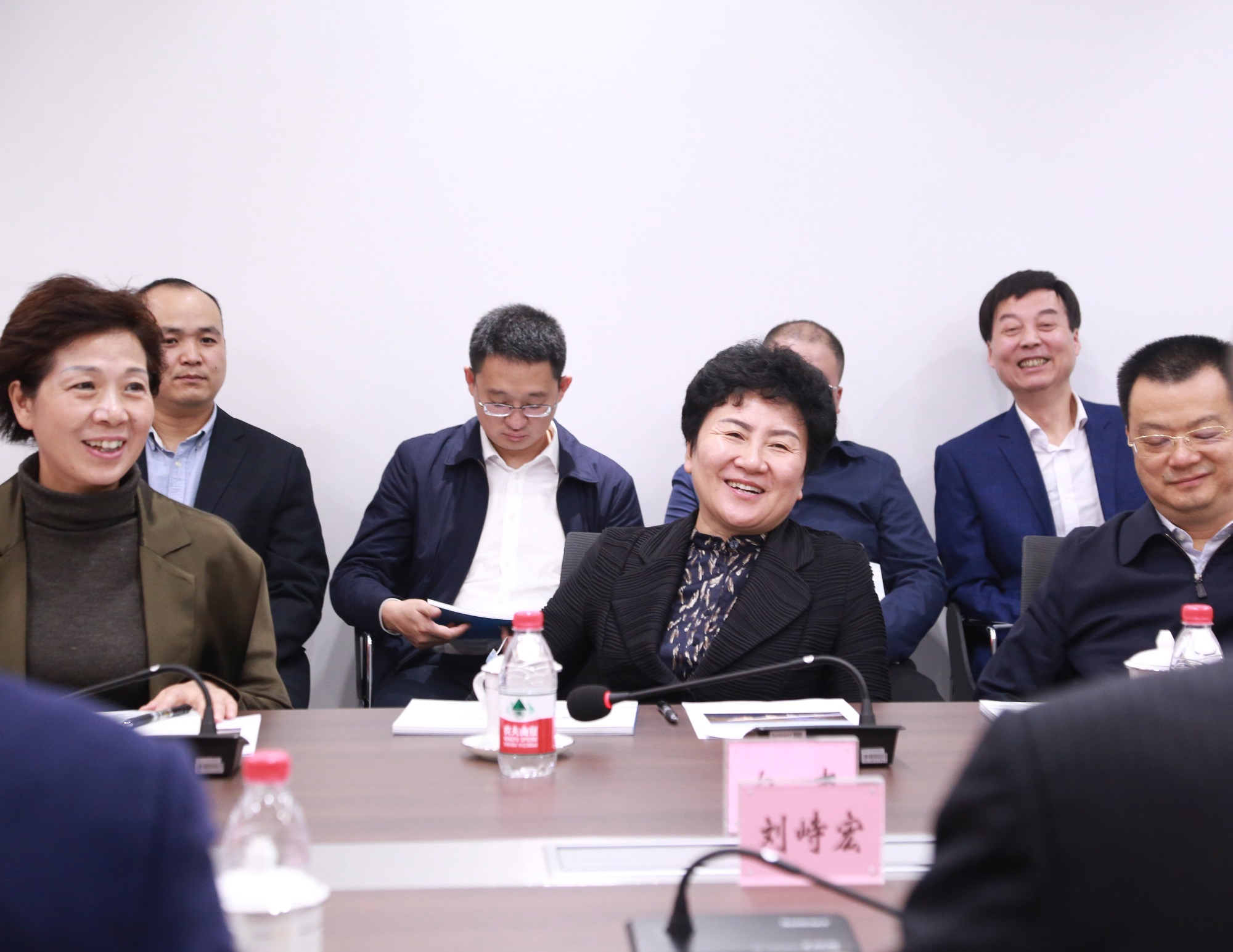 省人大常委會(huì)副主任、達(dá)州市委書記包惠蒞臨公司視察指導(dǎo)